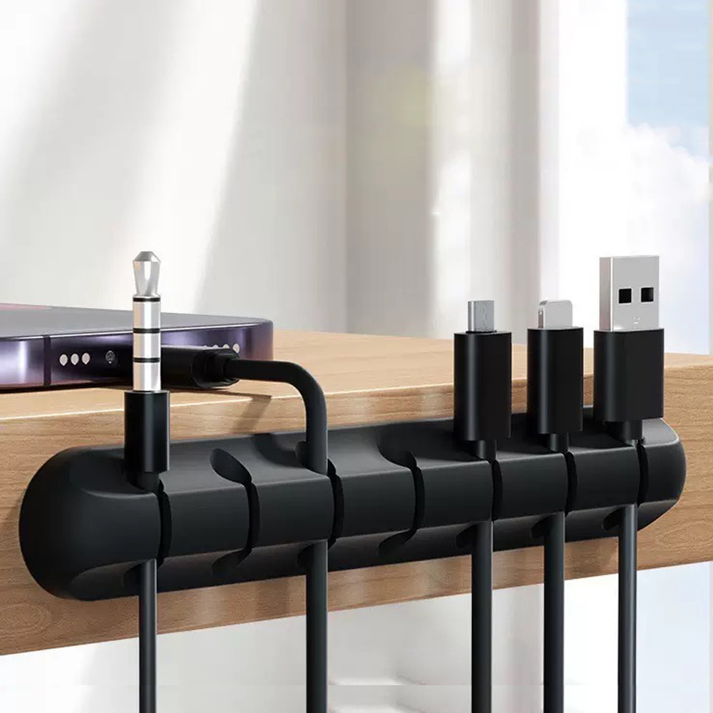 Desk Setup Pegboard - คลิปหนีบสายเคเบิลอเนกประสงค์ – อุปกรณ์จัดระเบียบสายไฟบนโต๊ะสำหรับสาย USB, สายไฟ, และการจัดวางบนโต๊ะข้างเตียง